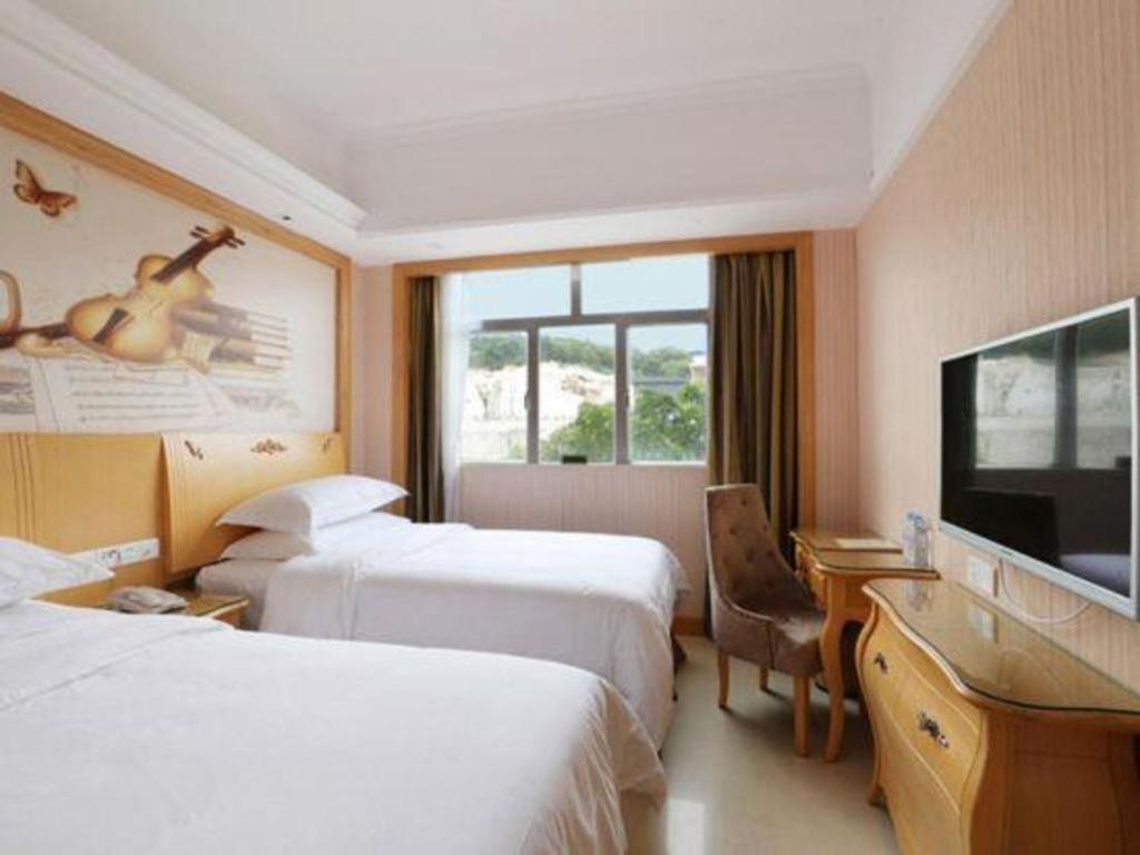 Vienna Classic Hotel Guangdong Yangxi Moon Bay Exteriér fotografie