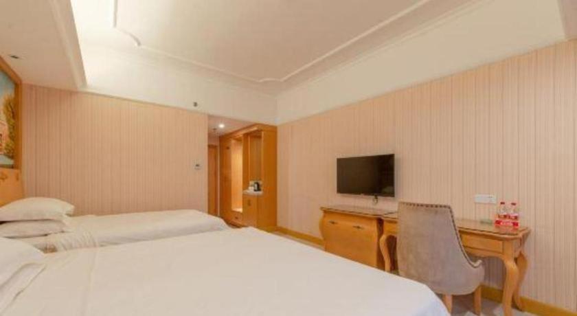 Vienna Classic Hotel Guangdong Yangxi Moon Bay Exteriér fotografie
